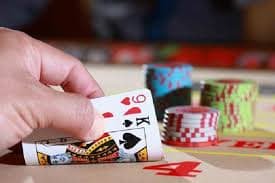Tampilan lobby game H5 01 dengan ratusan pilihan permainan slot kasino olahraga